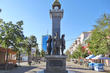 Памятник основателям Челябинска - вид с ул. Труда