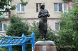 Памятник возле ТРК Урал в Челябинске